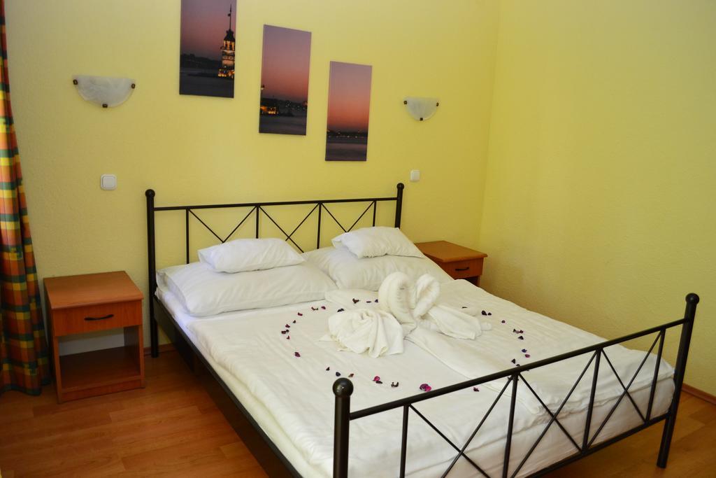 Ezuestfenyo Hotel Telkibánya Εξωτερικό φωτογραφία